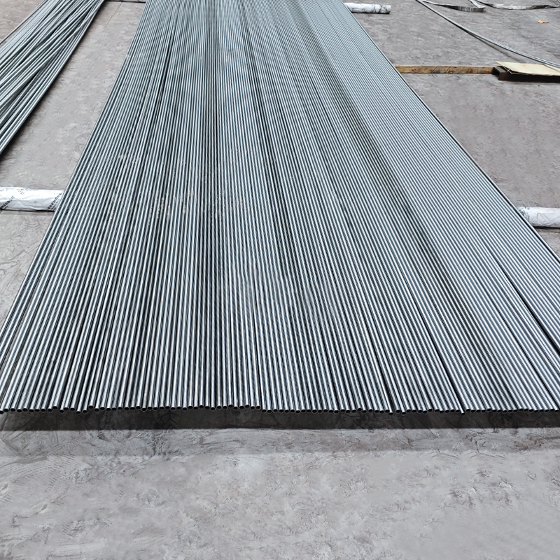 Rozsdamentes acél hőcserélő csövek – ASTM A213 / A249, EN 10216-5 | Varratmentes és hegesztett